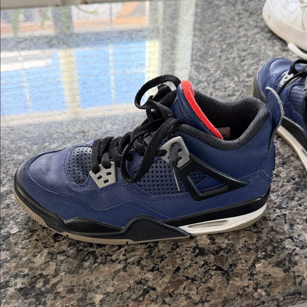 Nike Kids Navy and Gray Sneakers